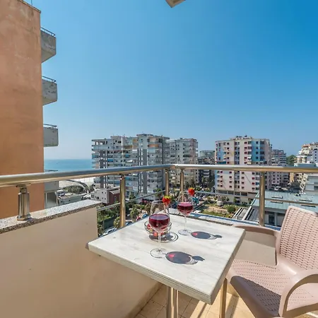 Lovely 2 Bedroom Апартаменты *